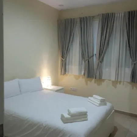 Homestay Invecar Holding *